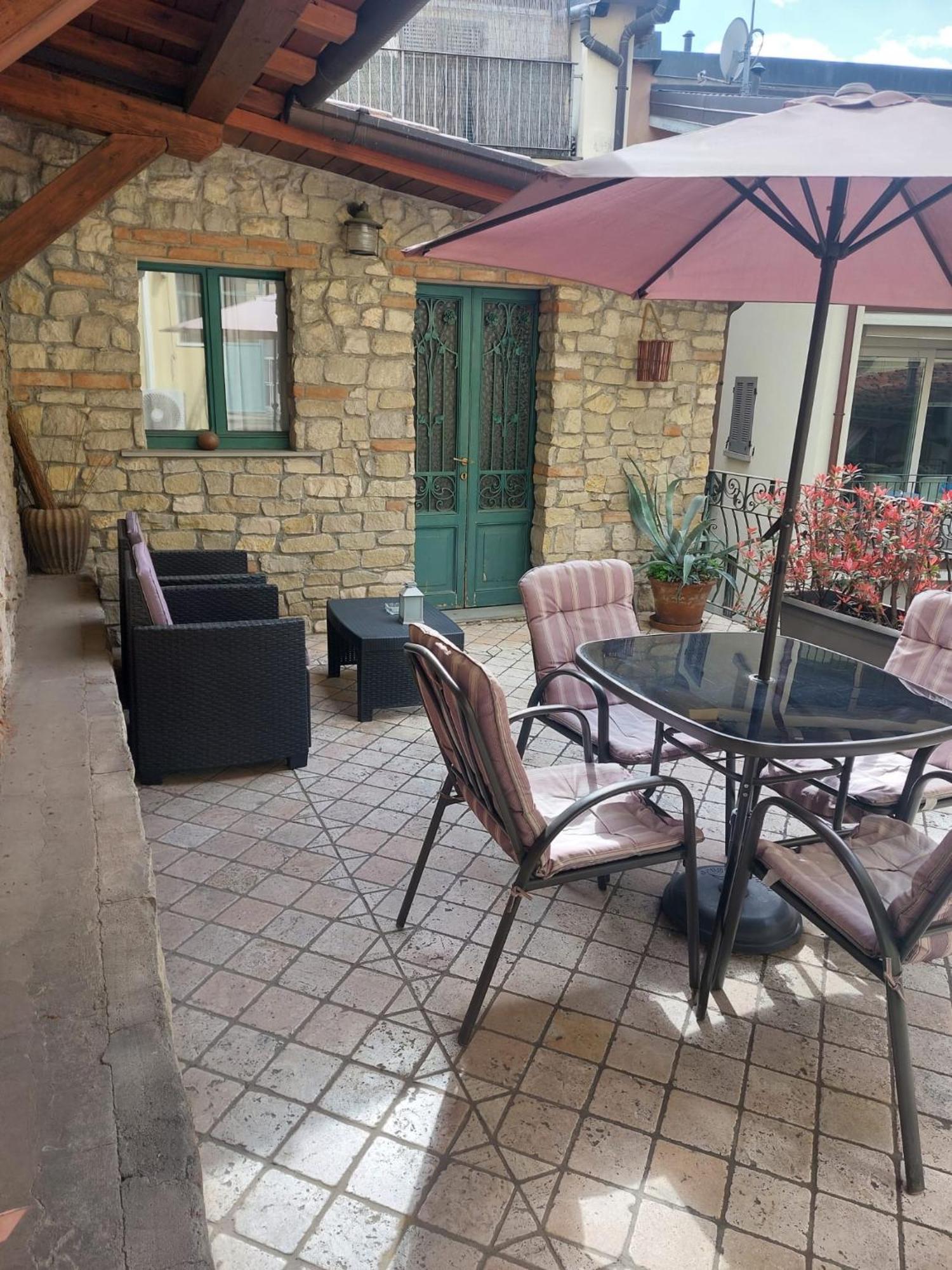 La Casa Nel Borgo Villa Bergamo Luaran gambar